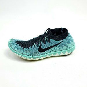 turquoise nike trainers